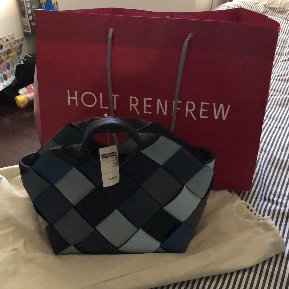 BNWT Loewe leather bag